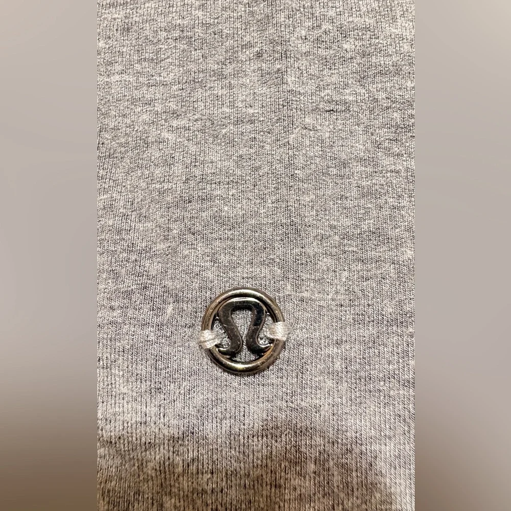 Lululemon Gray Flow and Go Cardigan Wrap Asymmetrical Open Front Women’s 4